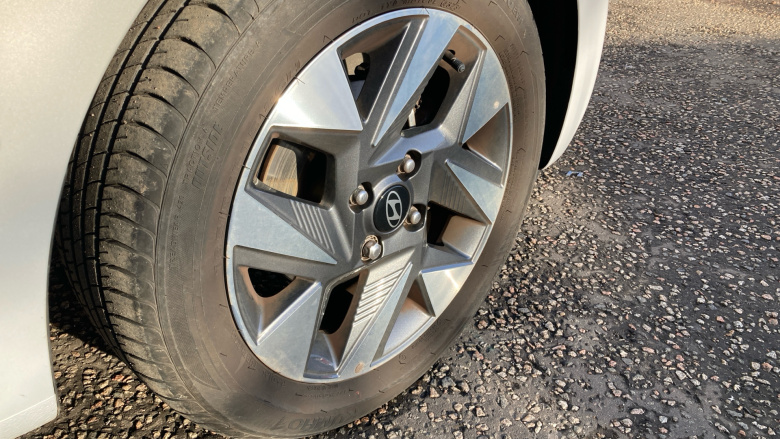 Hyundai i10 1.0 Advance 5dr Petrol Hatchback